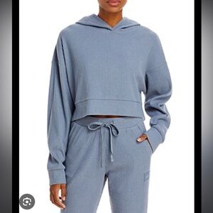 Alo Muse Set Steel Blue